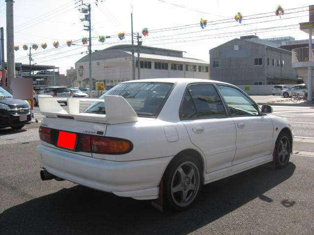 Mitsubishi Lancer 1995 photo - 3