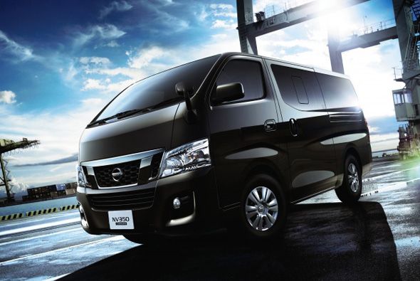 Nissan Caravan 2015 photo - 2