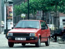 Nissan Micra 1992 photo - 2