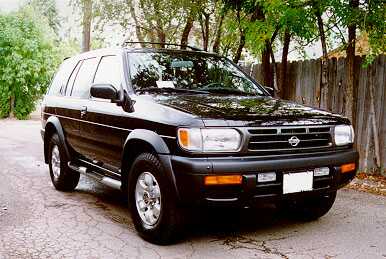 Nissan Pathfinder 1996 photo - 2