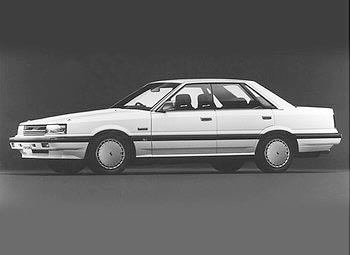 Nissan Skyline 1985 photo - 2
