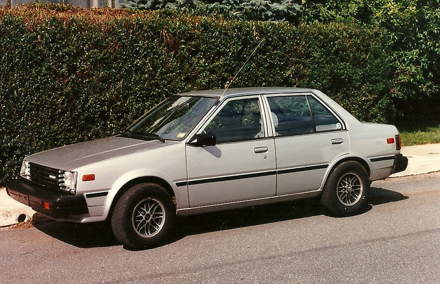 Nissan Sunny 1982 photo - 2