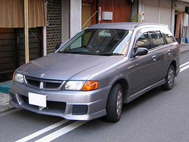 Nissan Wingroad 2005 photo - 2