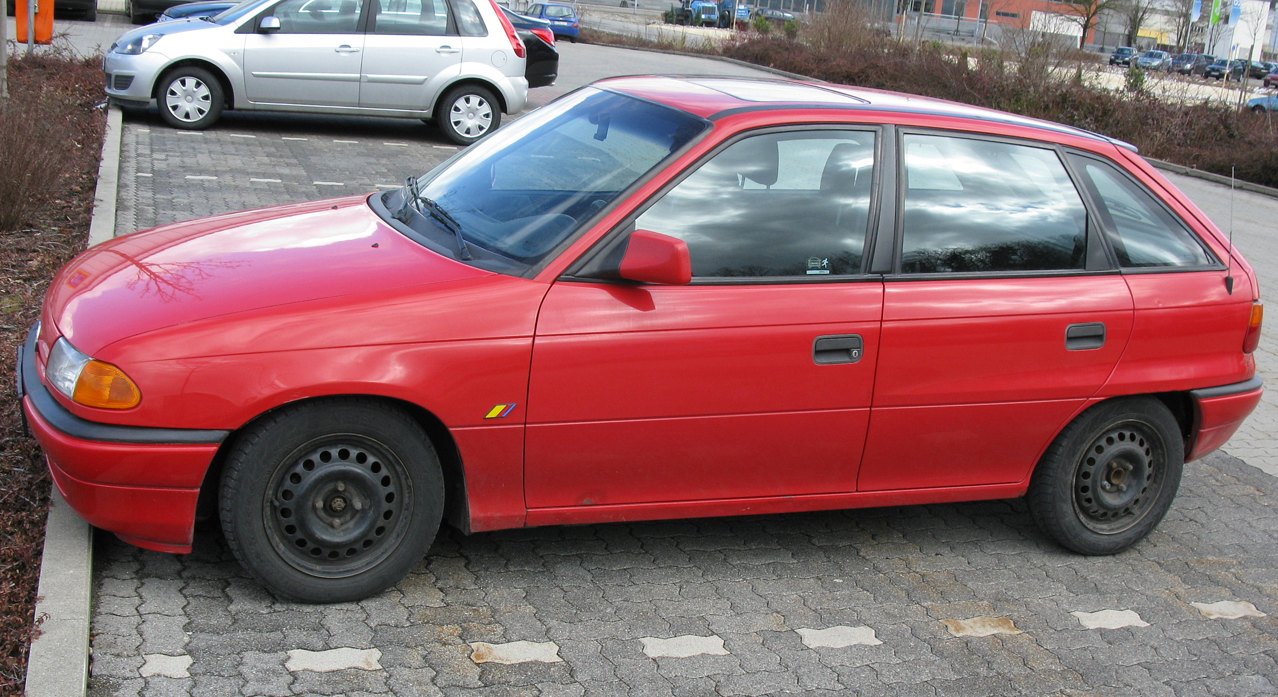 Opel Astra 1997 photo - 2