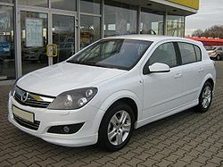 Opel Kadett 2000 photo - 3