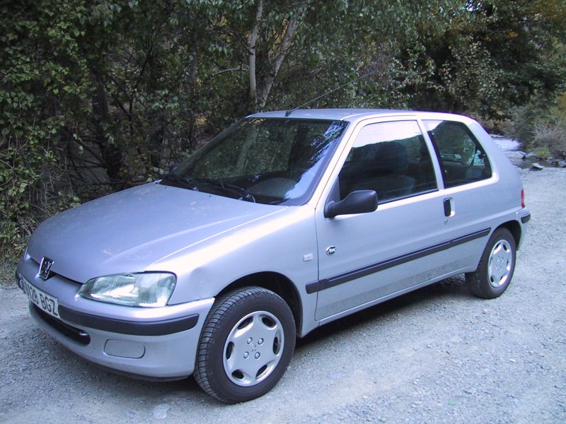 Peugeot 106 2002 photo - 2