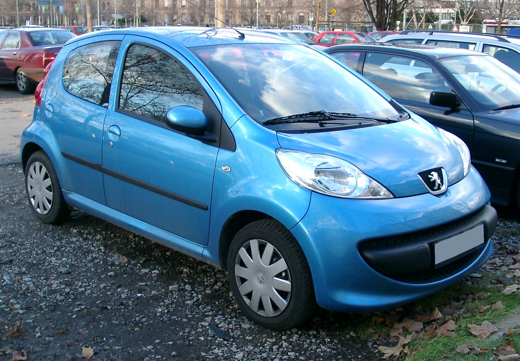 Peugeot 107 2011 photo - 3