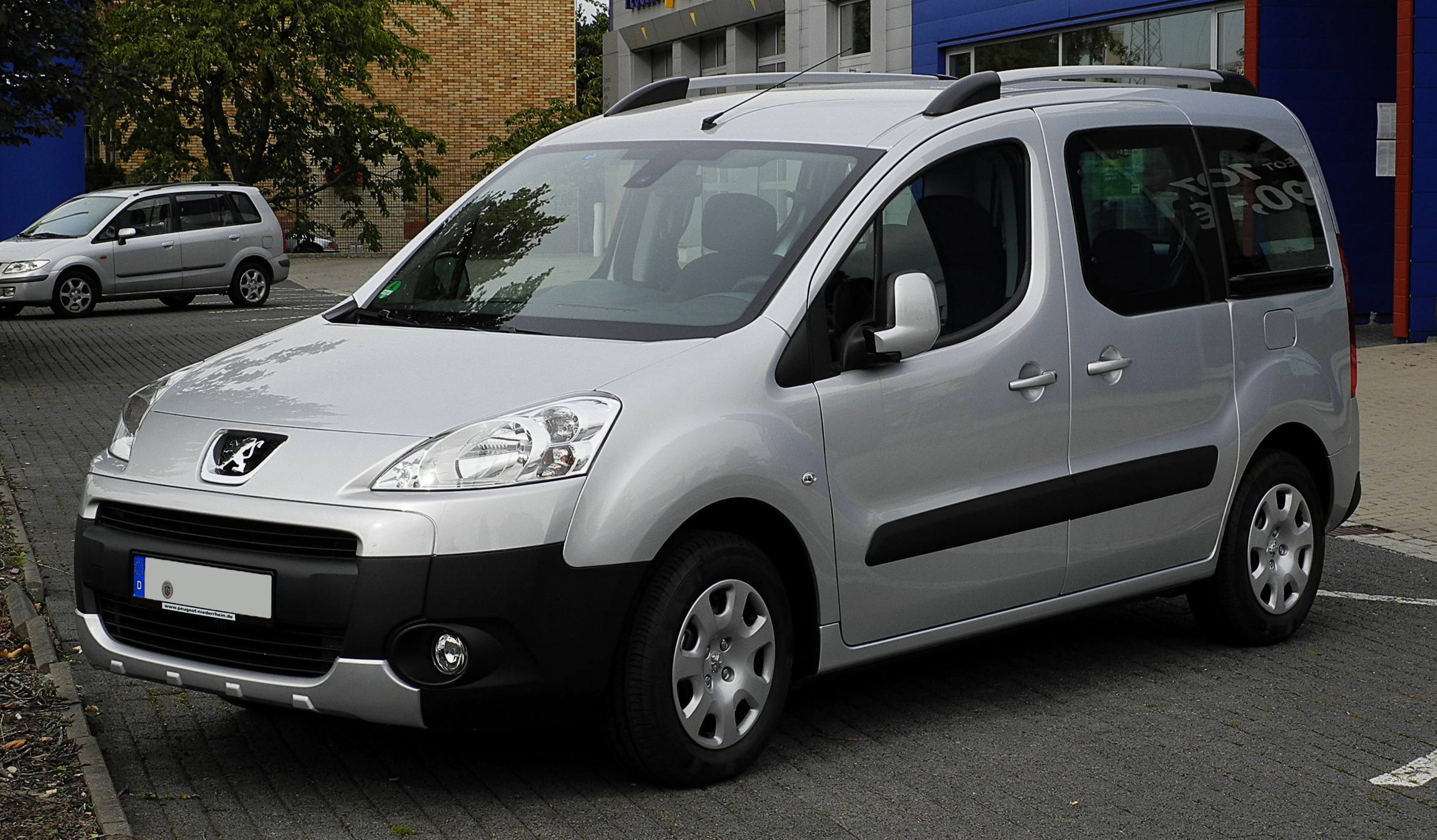 Peugeot Partner 2011 photo - 3