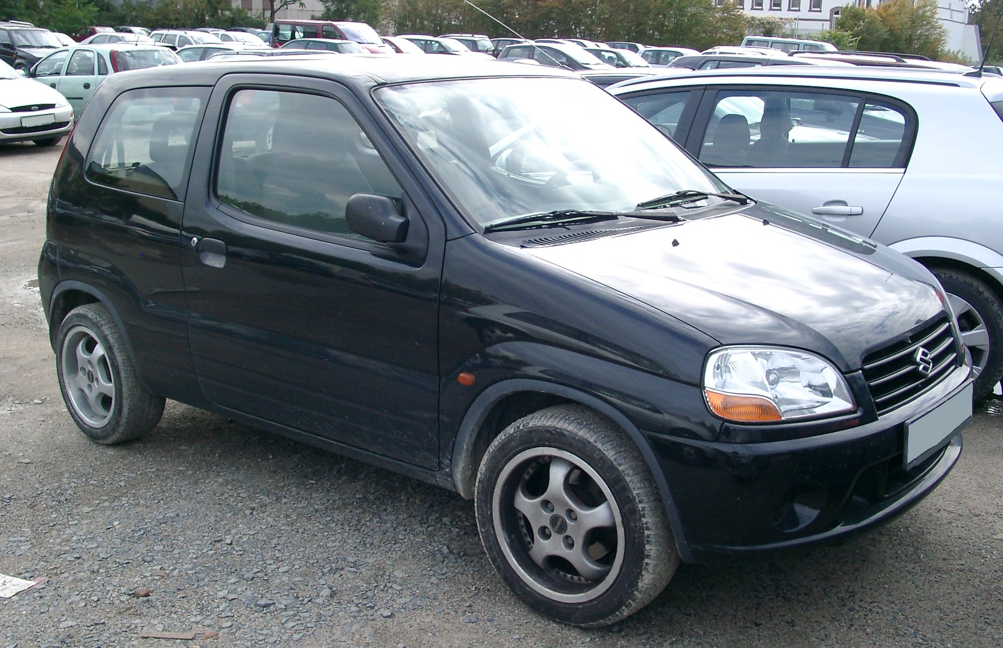 Suzuki Ignis 2002 photo - 3