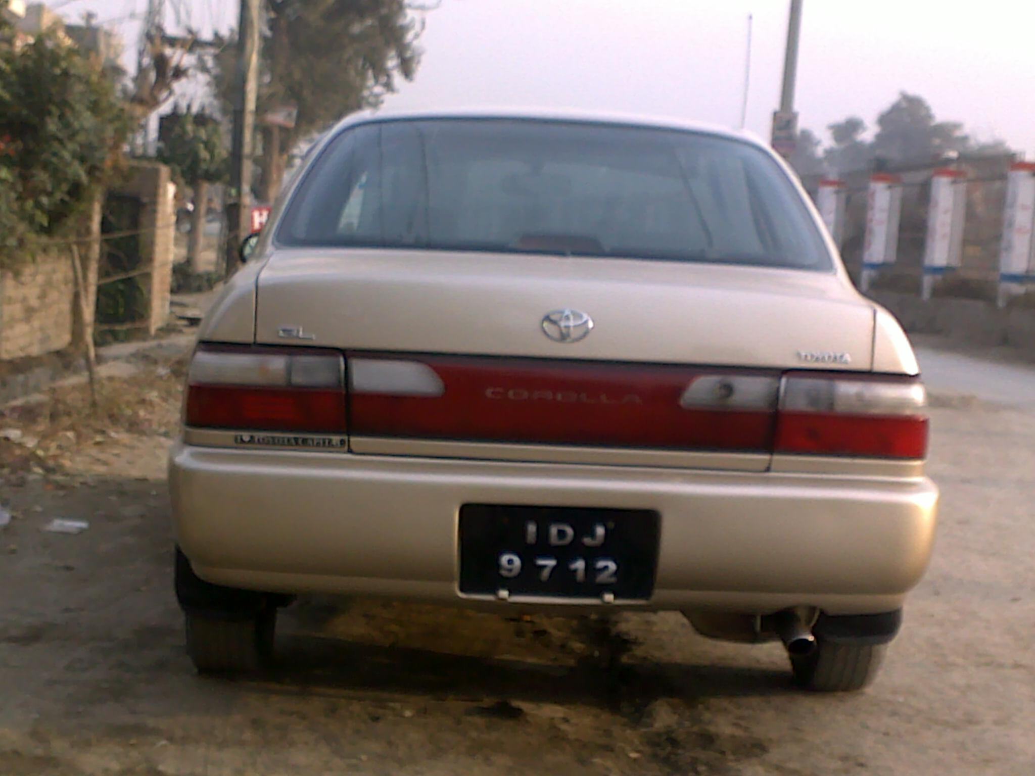 Toyota Corolla 1999 photo - 3
