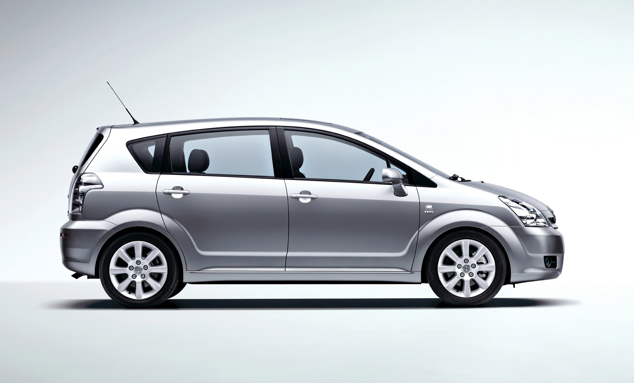 Toyota Corolla Verso 2008 Review Amazing Pictures And