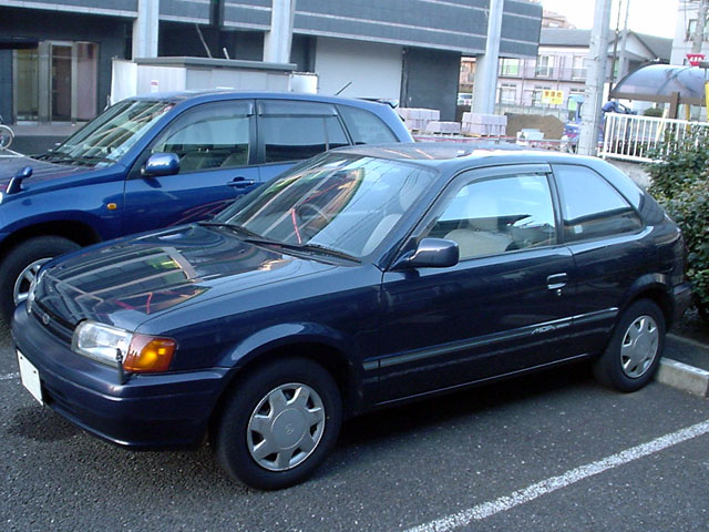 Toyota Corsa 1997 photo - 2