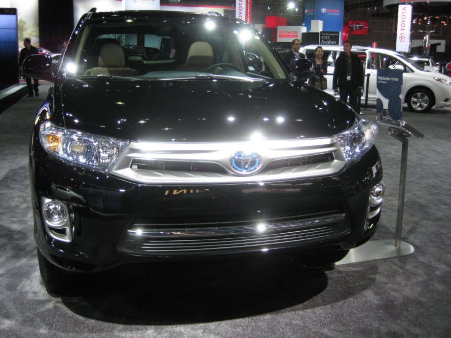 Toyota Highlander 2014 photo - 2