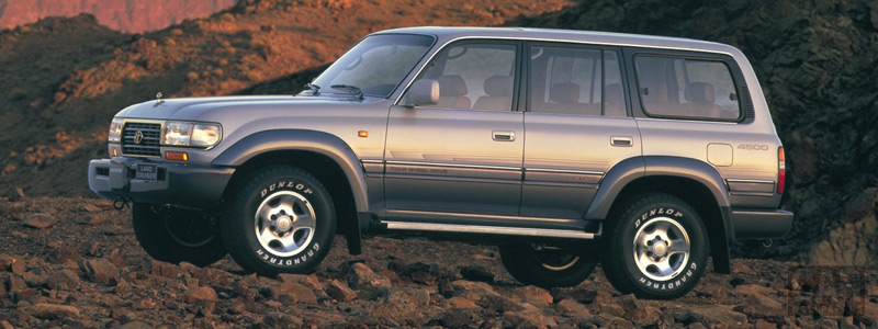 Toyota Land Cruiser 1990 photo - 5