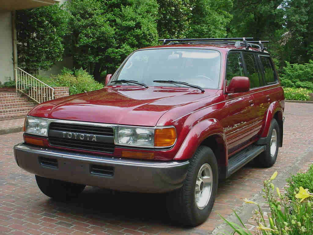 Toyota Land Cruiser 1997 photo - 3