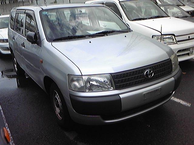 Toyota Probox 2004 photo - 2