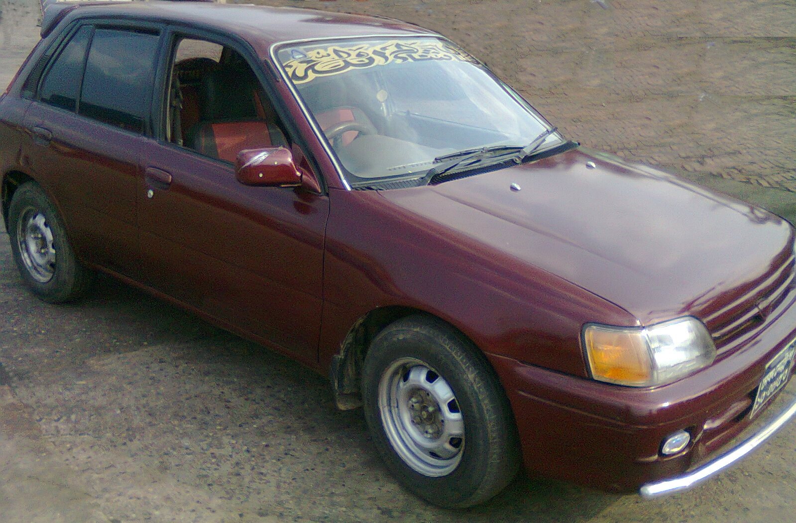 Toyota Starlet 1992 photo - 1