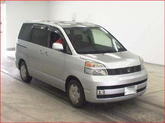 Toyota voxy 2003 photo - 5