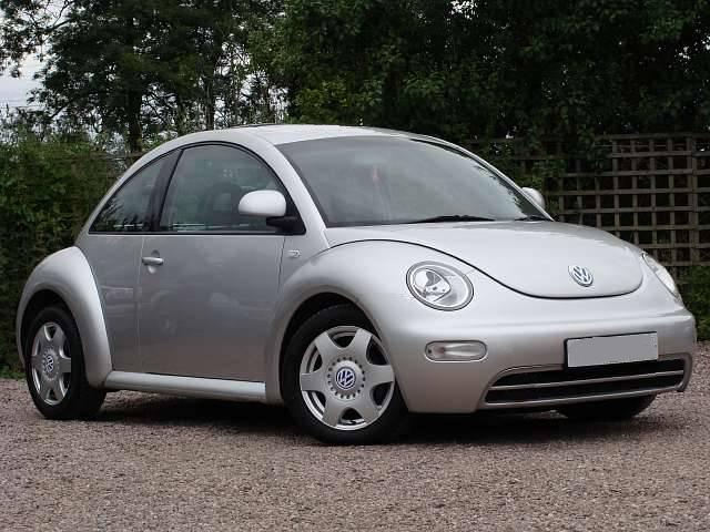 Volkswagen Beetle 2002 photo - 1
