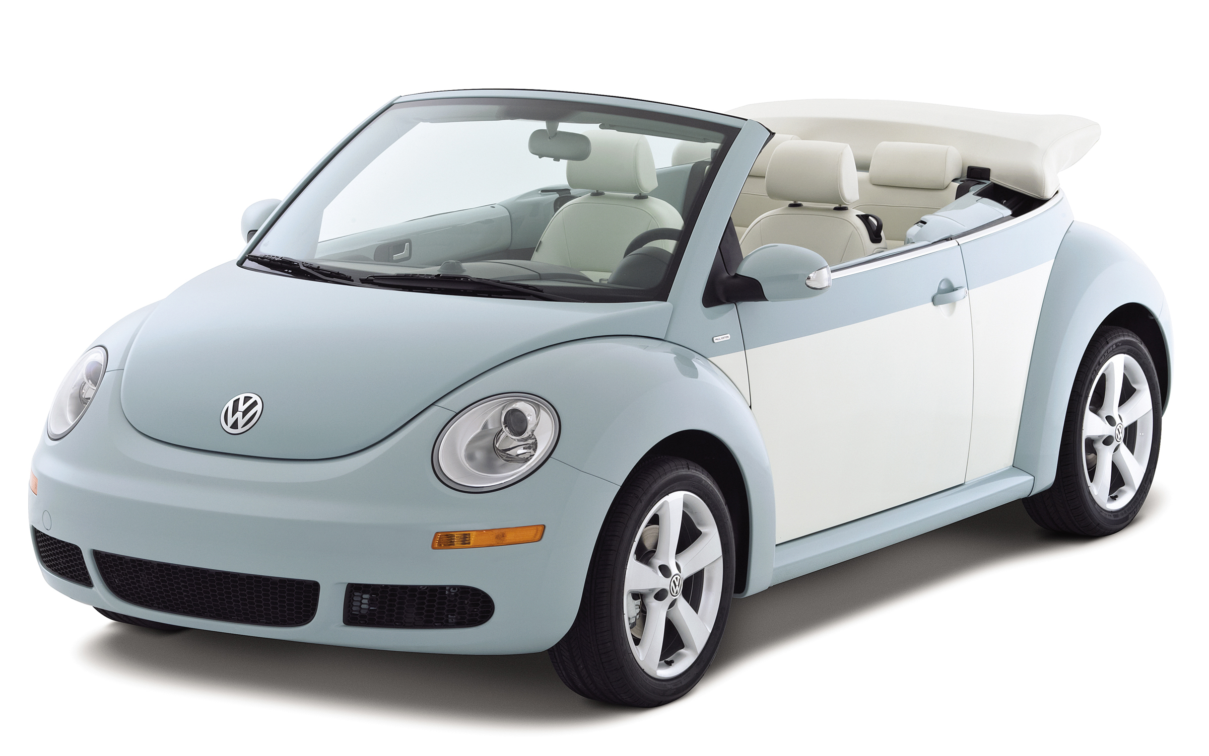 Volkswagen Beetle 2002 photo - 2