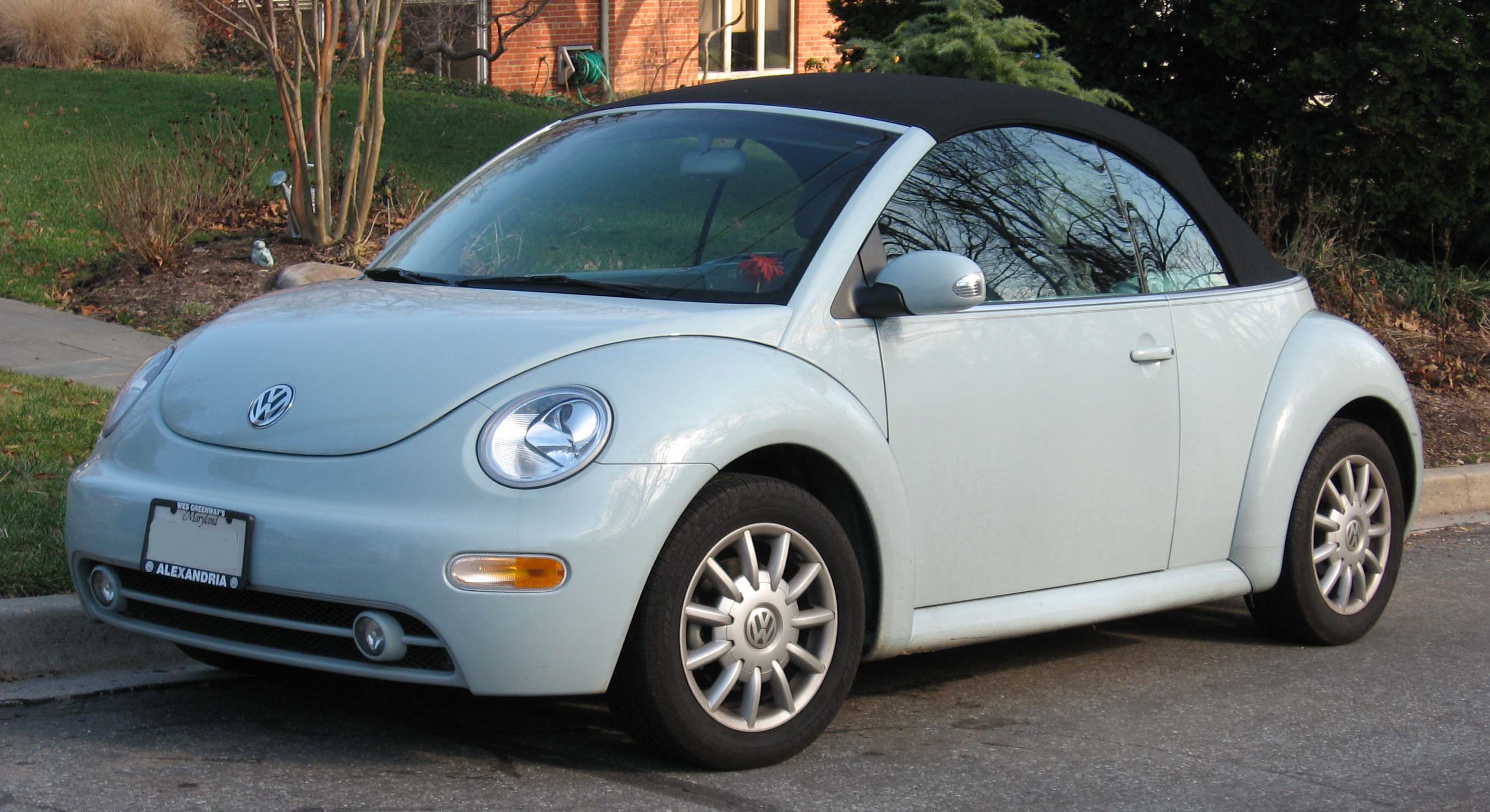 Volkswagen Beetle 2007 photo - 3
