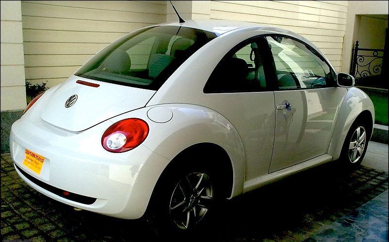 Volkswagen Beetle 2009 photo - 3