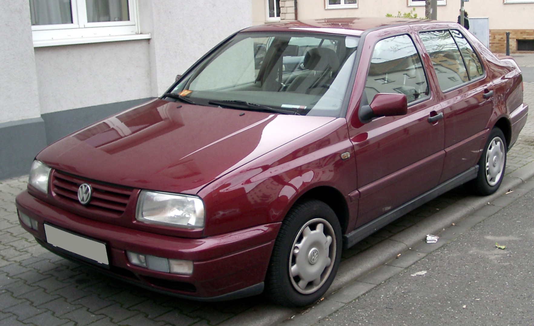 Volkswagen Vento 1998 photo - 2