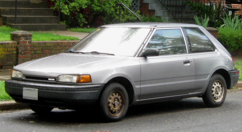 Mazda 323 1989 photo - 5