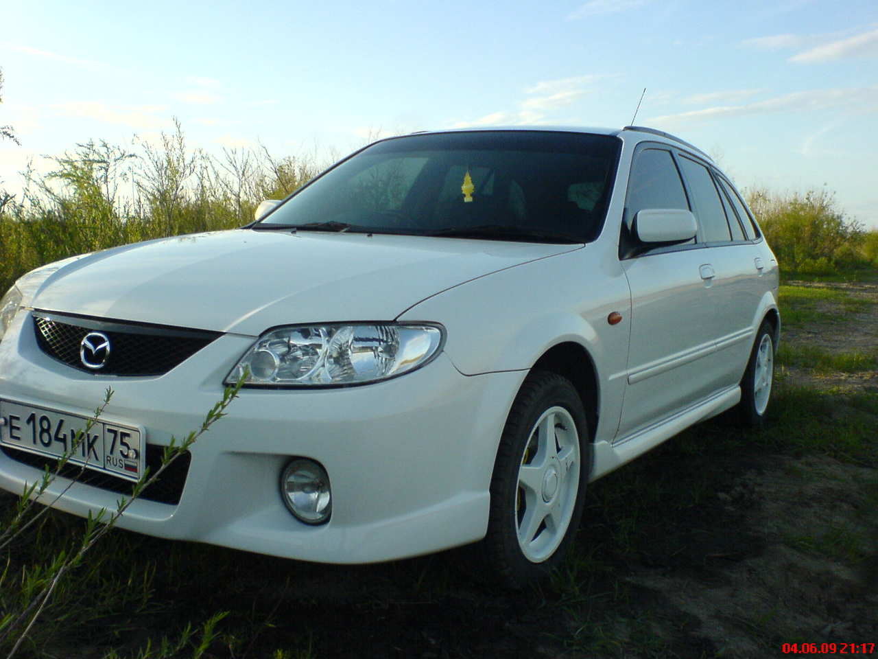 Mazda astina 2000 photo - 3