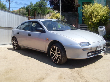 Mazda Artis 1997