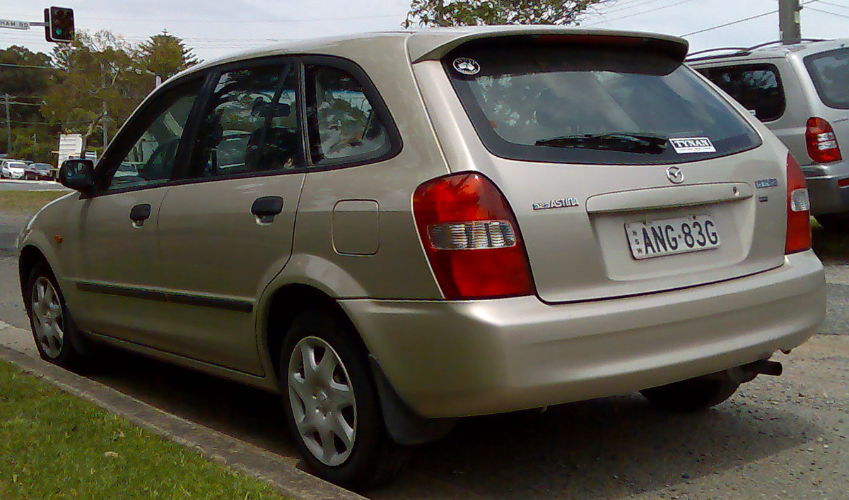 Mazda Astina 2001