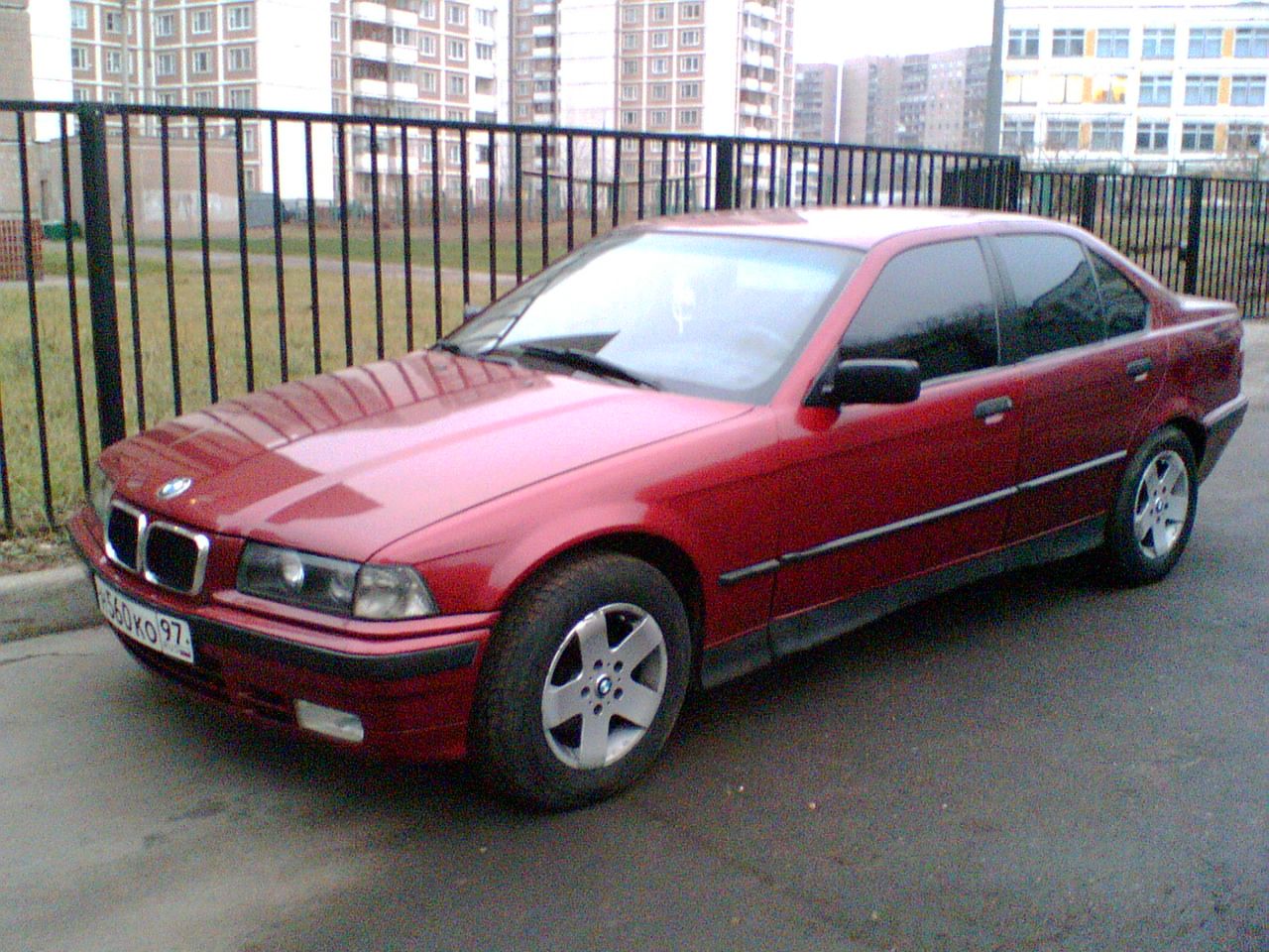 BMW 316 1992 Photo - 1
