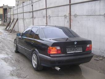 BMW 316i 1993 Photo - 1