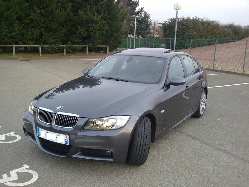 BMW 330i 2013 Photo - 1
