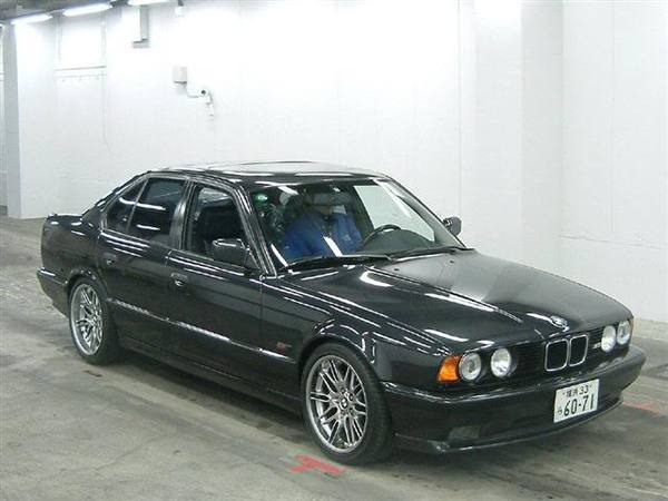 BMW M5 1994 Photo - 1