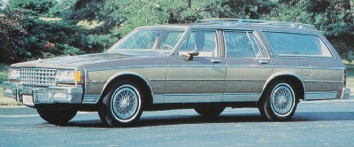 Chevrolet Impala 1985 Photo - 1