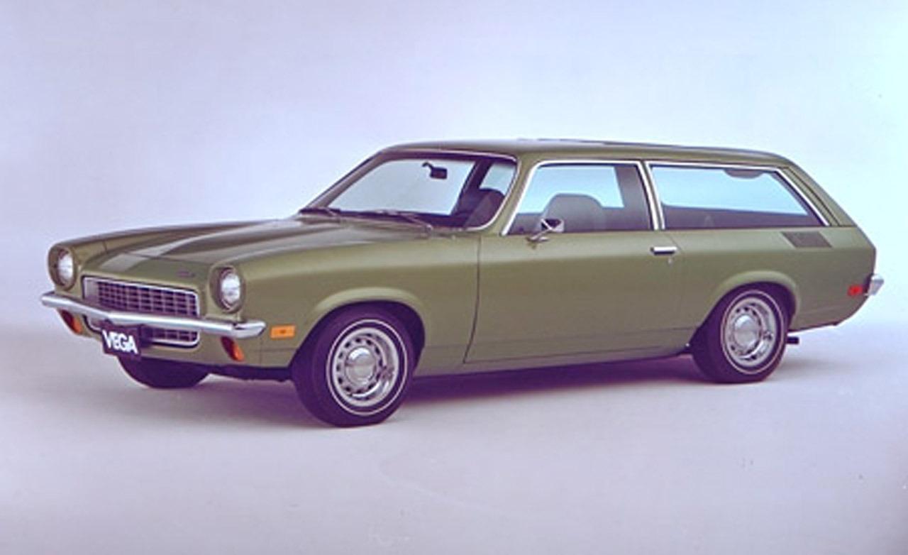 Chevrolet Vega 1971 Photo - 1
