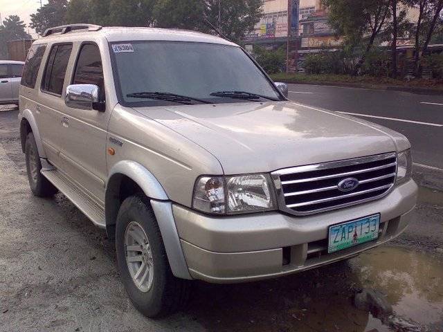 Ford Everest 2005 Photo - 1