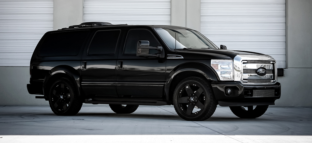 Ford Excursion 2014 Photo - 1