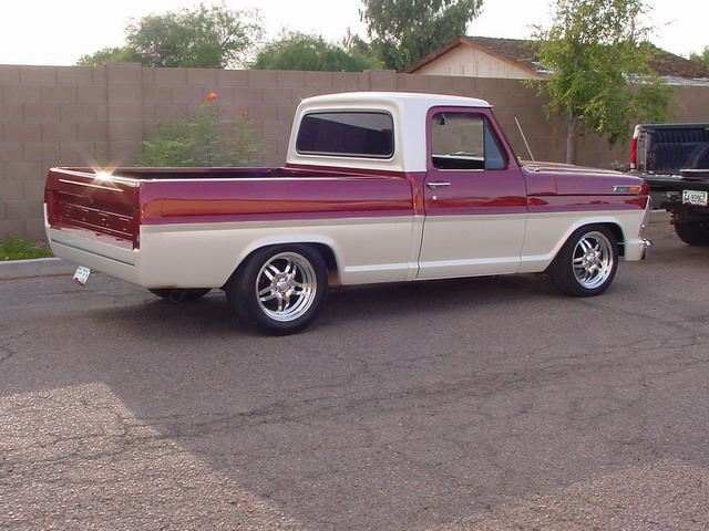 Ford F-100 1977 Photo - 1