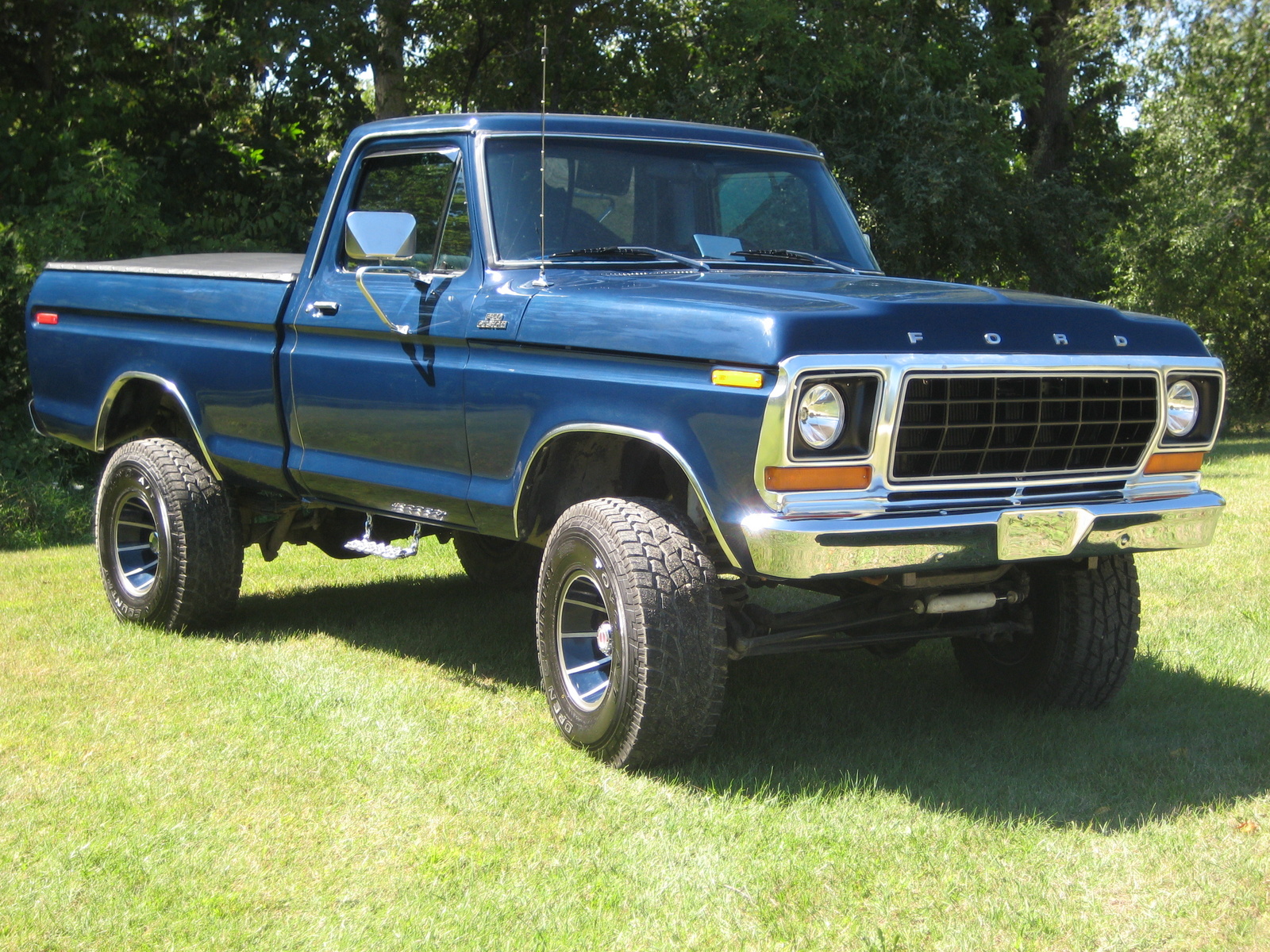 Ford F-150 1978 Photo - 1