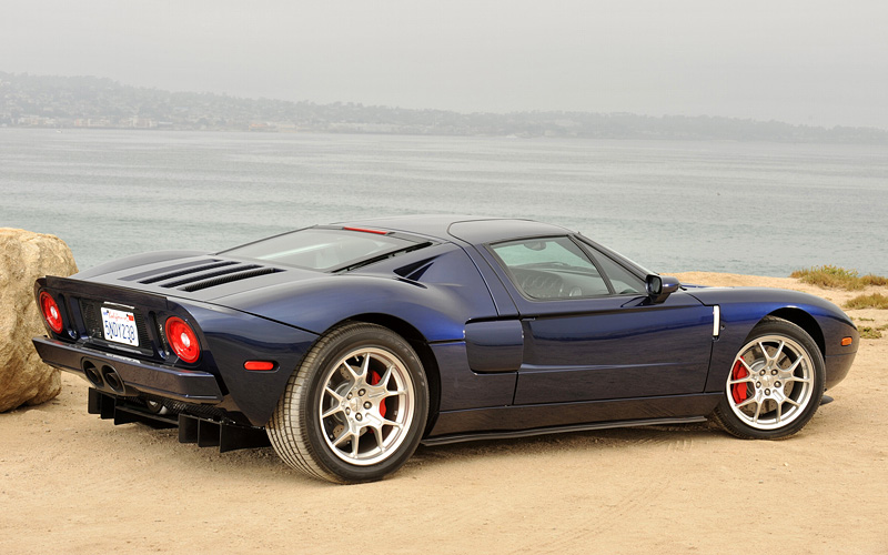 Ford GT 2004 Photo - 1