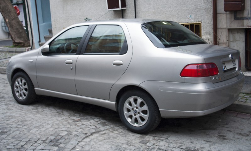 Fiat Albea 2005 Photo - 1