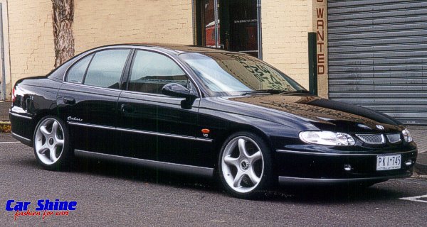 Holden Commodore 1999 Photo - 1