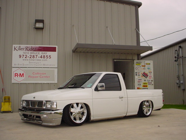 Nissan Pickup 1996 Photo - 1
