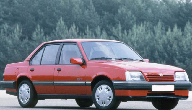 Opel Ascona 1984 Photo - 1