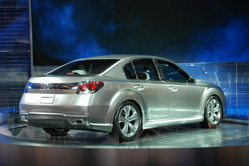 Subaru Legacy 2011 Photo - 1