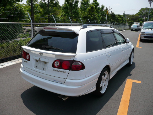 Toyota Caldina 1998 Photo - 1