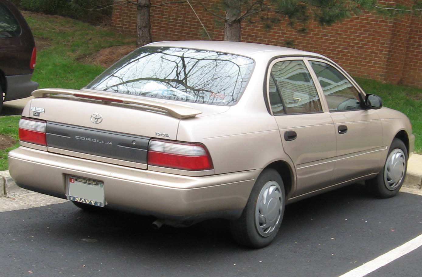 Toyota Corolla 1996 Photo - 1