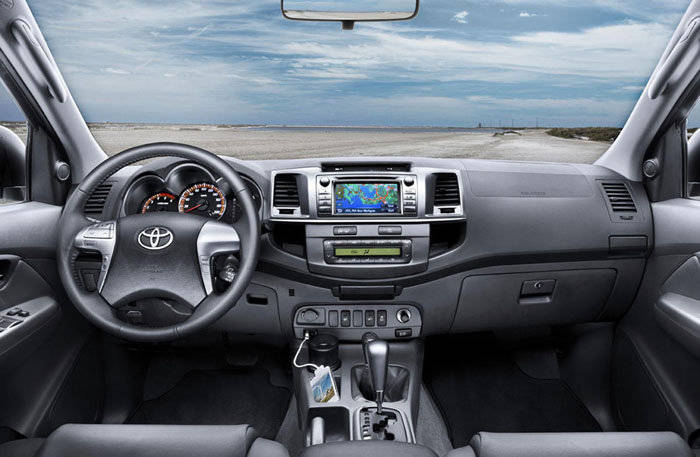 Toyota Hilux Single Cab 2015 Photo - 1